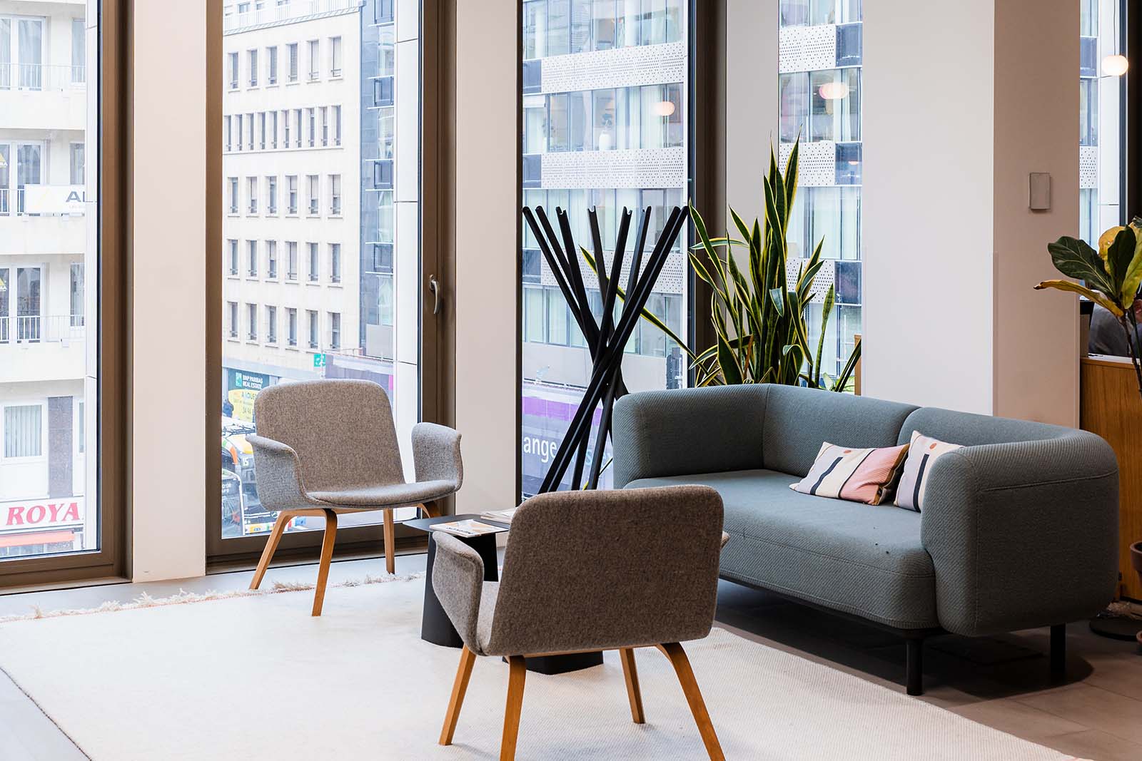 Hatwit-International-Interior-1